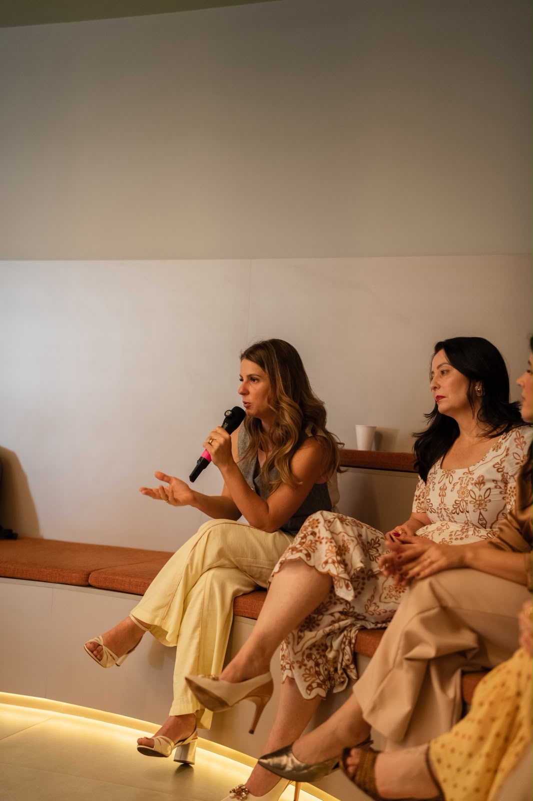 Encontro Dourado — roda de conversa com gestantes e convidadas